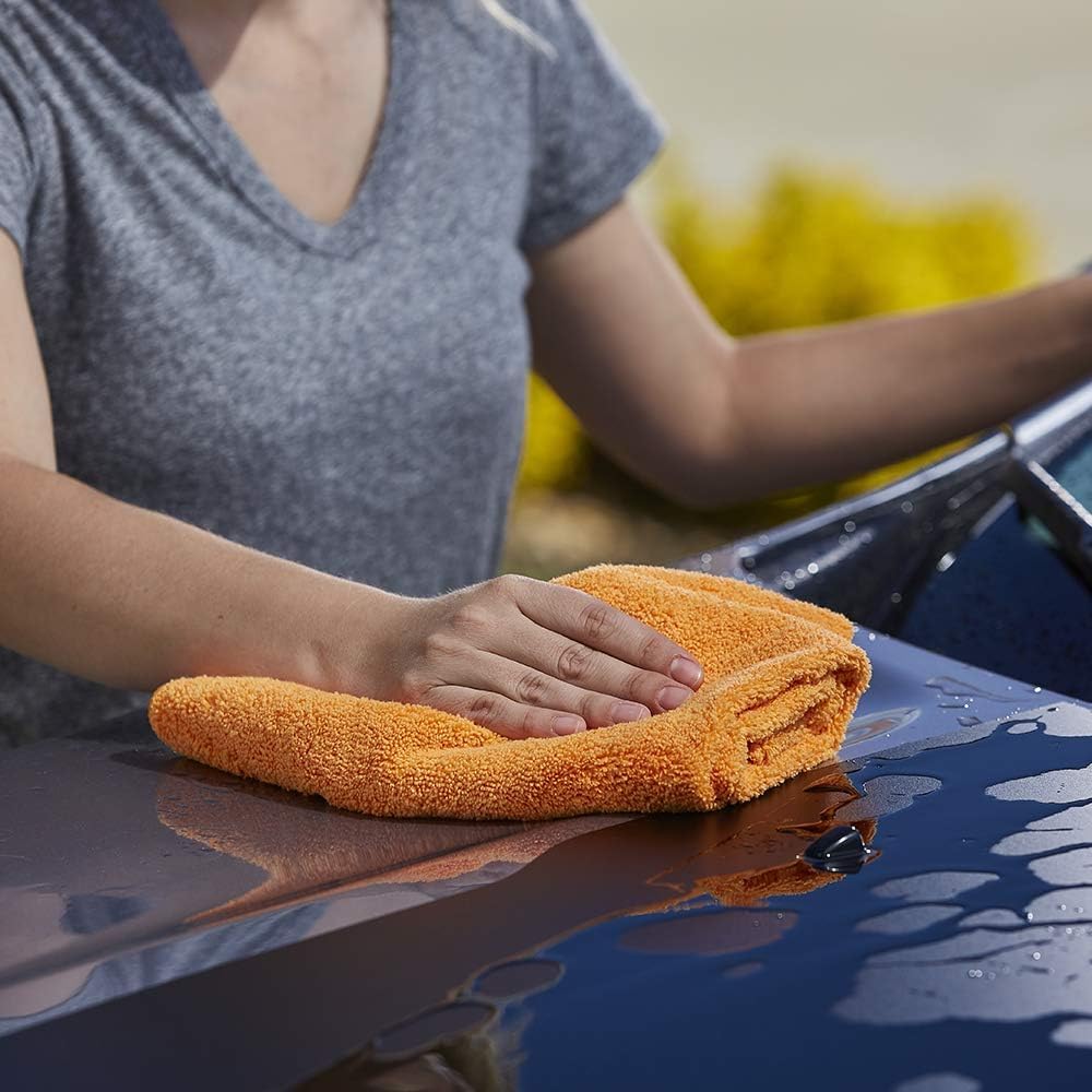 Armor All Car Wash Kit, Includes Car Wash Soap, Wash Mitt &amp; Microfiber Towel (3 Piece Kit)